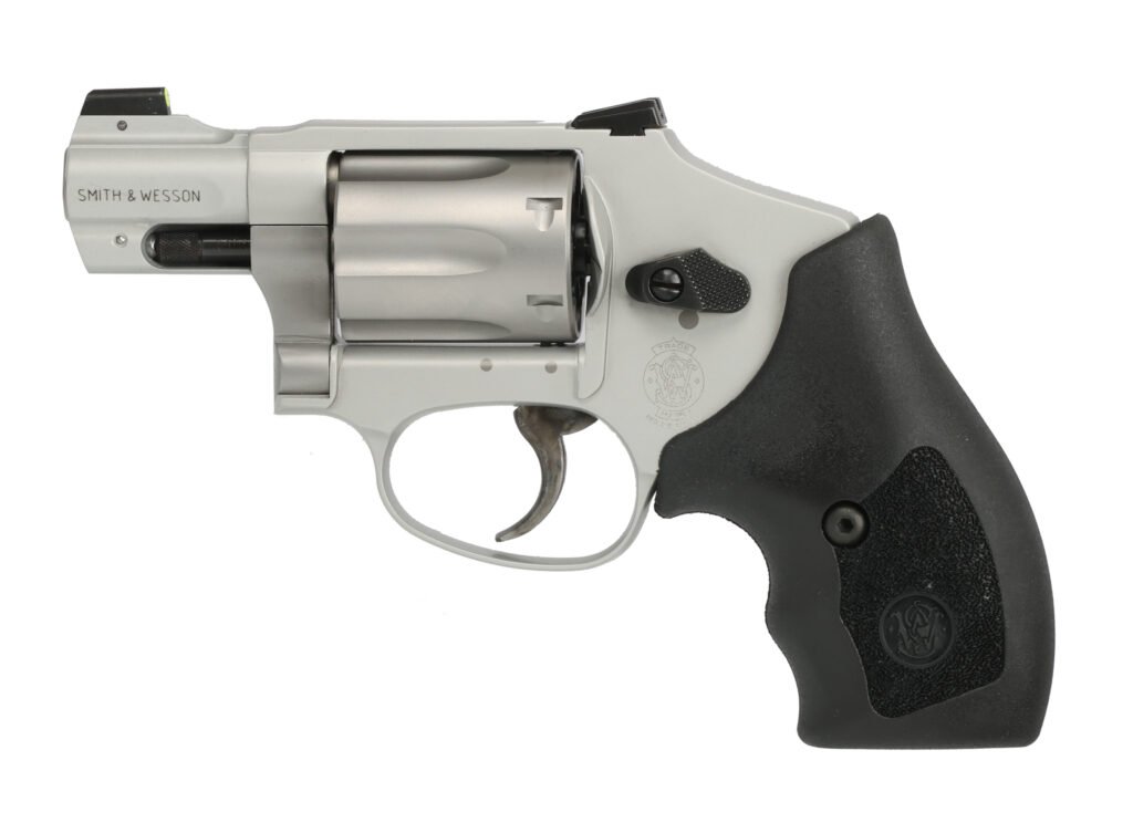 Smith and Wesson 632 UC 32 H&R Mag