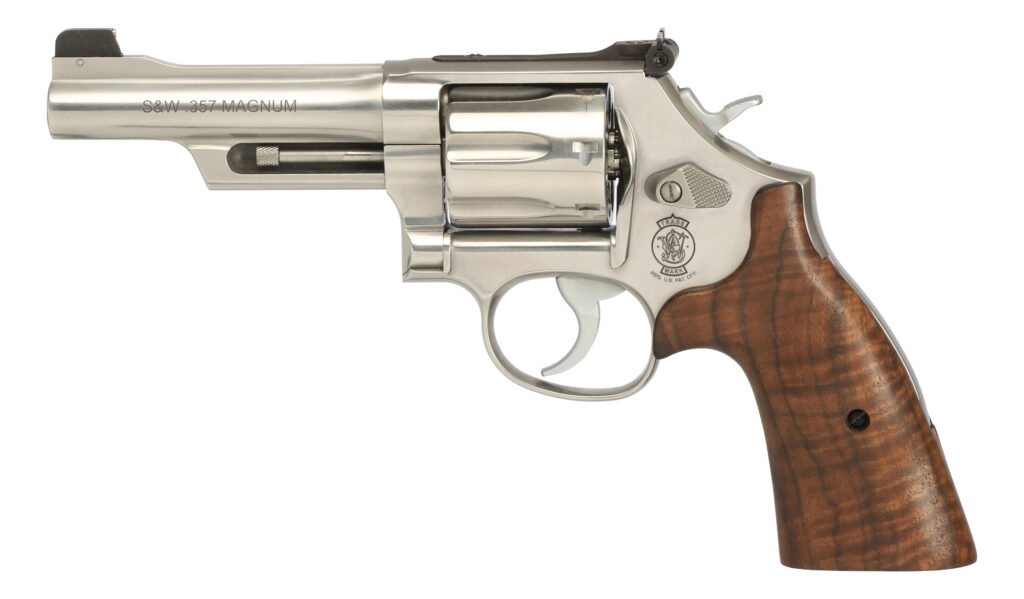 Smith and Wesson 686 Plus Mountain Gun 357 Magnum | 38 Special