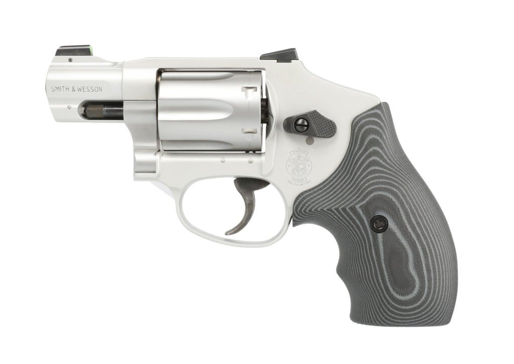 Smith and Wesson 632 UC 32 H&R Mag